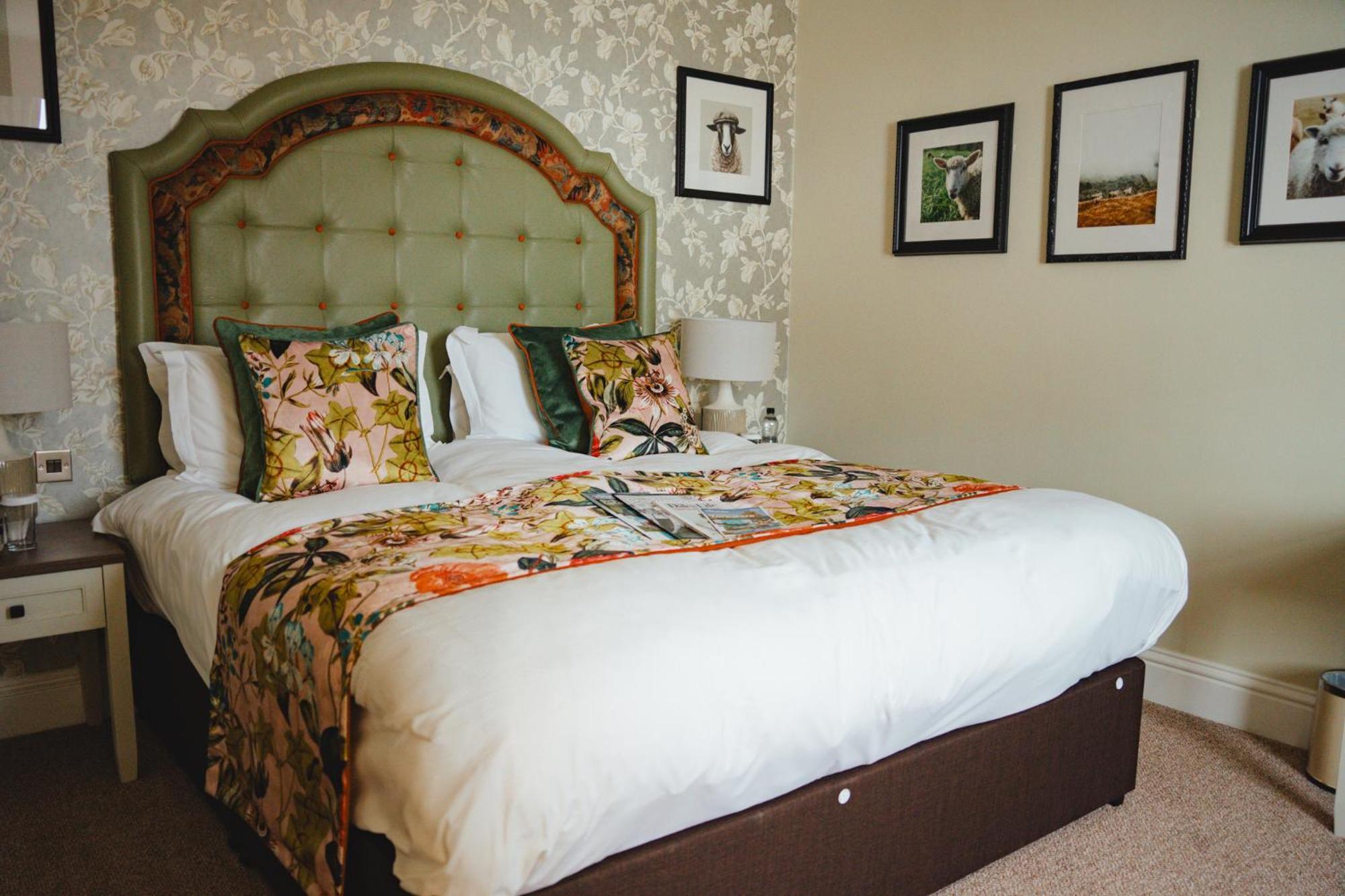 The Golden Fleece Hotel, Thirsk, North Yorkshire Eksteriør billede