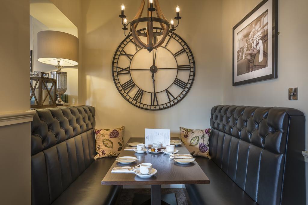 The Golden Fleece Hotel, Thirsk, North Yorkshire Eksteriør billede
